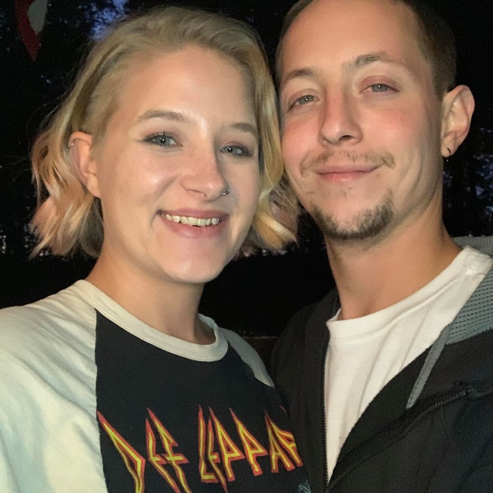 Meet your Posher, Holley